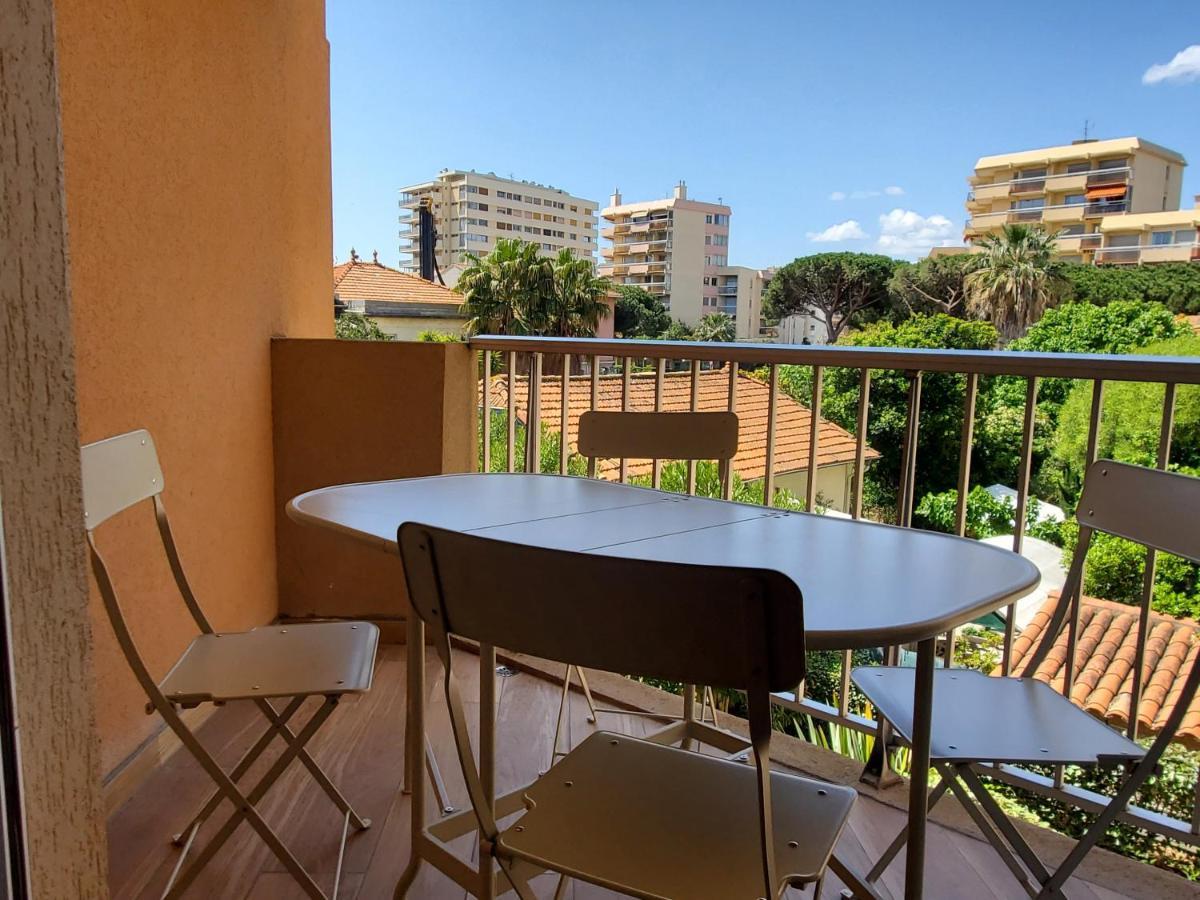2 Pieces 32M2 Plage A 150M Frejus Exterior photo